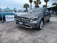 Usata Mercedes GLA180 Premium 108 CV (79 kW) 2017 Grigio SUV