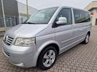 usata VW Multivan --184CV DSG 7 POSTI HIGHLINE FULL