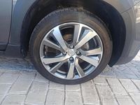Gebraucht Peugeot 2008 Allure 102 PS (75 kW) 2019 Grau SUV
