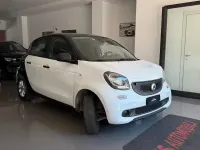Usata Smart ForFour 90 CV (66 kW) 2018 Bianco Utilitaria