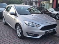 Usata Ford Focus 120 CV (88 kW) 2016 Argento Station wagon
