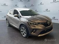 Usata Renault Captur Intens 101 CV (74 kW) 2021 Grigio SUV