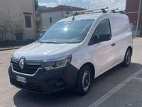 Usata Renault Kangoo 116 CV (85 kW) 2023 Bianco Monovolume