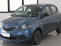 Usata Lancia Ypsilon Gold 69 CV (50 kW) 2022 Blu Utilitaria