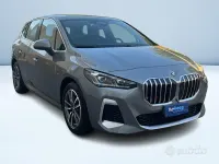 Usata BMW 218 Active Tourer M Sport 150 CV (110 kW) 2023 Grigio pastello Monovolume