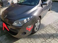 Usata Renault Mégane III 110 CV (80 kW) 2010 Grigio Station wagon