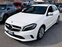 Usata Mercedes A180 109 CV (80 kW) 2017 Bianco Utilitaria