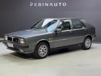 Usata Lancia Delta 109 CV (80 kW) 1987 Grigio Utilitaria