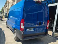 Usata Fiat Ducato 33 140 CV (102 kW) 2022 Blu Furgone