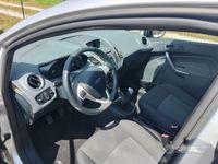 Usata Ford Fiesta 70 CV (51 kW) 2011 Grigio Utilitaria