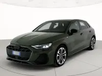 Usata Audi A3 S-Line 150 CV (110 kW) 2025 Verde distretto metallizzato Berlina