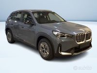 Usata BMW iX1 Comfort Edition 230 kW (313 CV) 2024 Grigio metallizzato SUV
