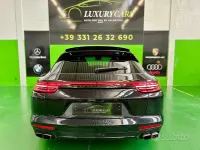 Usata Porsche Panamera Sport Turismo 550 CV (404 kW) 2018 Nero Station wagon