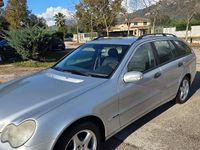 Usata Mercedes C220 Avantgarde 142 CV (104 kW) 2002 Grigio Station wagon