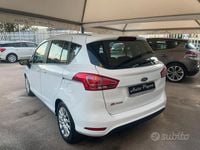 Usado Ford B-MAX 90 CV (66 kW) 2015 Blanco Monovolumen