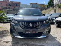 Usata Peugeot 2008 Allure 131 CV (96 kW) 2023 Grigio SUV