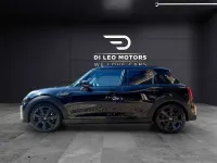 Usata Mini ONE Classic 75 CV (55 kW) 2021 Midnight black Utilitaria