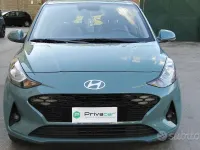 Usata Hyundai i10 67 CV (49 kW) 2023 Verde Utilitaria