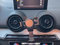 Usata Audi Q2 Design 116 CV (85 kW) 2017 Bianco SUV