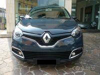 Usata Renault Captur 90 CV (66 kW) 2014 Grigio SUV