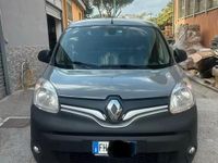 Usata Renault Kangoo 110 CV (80 kW) 2017 Grigio Monovolume
