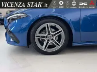 Usata Mercedes A180 Premium 116 CV (85 kW) 2024 Blu Berlina
