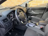 Usata Ford Kuga 140 CV (102 kW) 2012 Grigio SUV