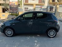 Usata Lancia Ypsilon 95 CV (69 kW) 2014 Grigio Utilitaria
