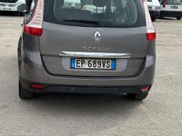 Usata Renault Scénic III XMOD 110 CV (80 kW) 2013 Grigio Monovolume