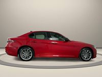 Käytetty Alfa Romeo Giulia Sprint Sprint 280 HP (205 kW) 2024 Punainen Coupe - kaksiovinen