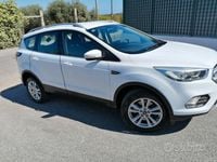 Usata Ford Kuga 120 CV (88 kW) 2017 Bianco SUV