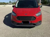 Usata Ford Courier 75 CV (55 kW) 2018 Rosso Monovolume