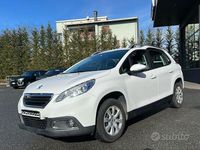 Usata Peugeot 2008 Active 82 CV (60 kW) 2016 Bianco SUV