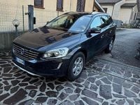 Usata Volvo XC60 Momentum 136 CV (100 kW) 2015 Grigio SUV