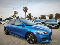 Usata Ford Focus ST-Line 120 CV (88 kW) 2018 Blu/azzurro Station wagon