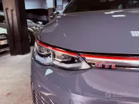 Begagnad VW Golf VIII Ultimate 245 HK (180 kW) 2024 Grå Sedan