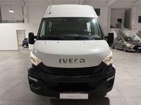 Usata Iveco Daily 136 CV (100 kW) 2017 Bianco Berlina