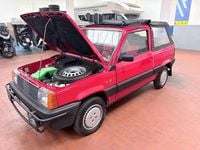 Usata Fiat 750 S 34 CV (25 kW) 1989 Rosso Berlina