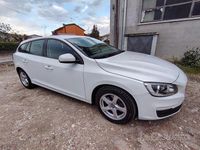 Usata Volvo V60 Business Edition 115 CV (84 kW) 2015 Bianco Station wagon