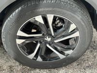 Usata Peugeot 2008 Allure 130 CV (95 kW) 2021 Bianco SUV