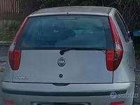 Usata Fiat Punto 60 CV (44 kW) 2005 Grigio Utilitaria