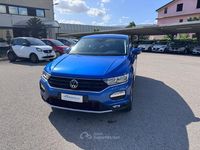 Usata VW T-Roc Business 150 CV (110 kW) 2021 Blu SUV