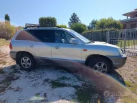 Usata Hyundai Santa Fe 112 CV (82 kW) 2002 Grigio SUV