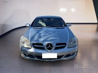 Usata Mercedes SLK200 163 CV (119 kW) 2004 Grigio Cabrio