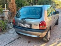 Usata Opel Corsa 54 CV (39 kW) 1997 Grigio Utilitaria