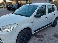 Usata Dacia Sandero 75 CV (55 kW) 2009 Bianco Berlina