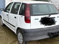 Usata Fiat Punto 60 CV (44 kW) 1999 Bianco Utilitaria