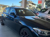 Usata BMW 118 150 CV (110 kW) 2018 Blu Utilitaria