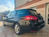 Usata Peugeot 308 Active 131 CV (96 kW) 2020 Nero perla metallizzato Station wagon
