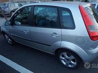 Usata Ford Fiesta 75 CV (55 kW) 2005 Utilitaria